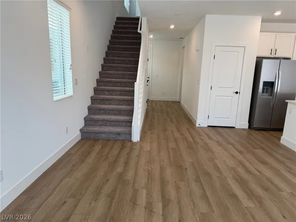 $2,600 | 10253 Altavia Rock Street, Las Vegas, NV 89141