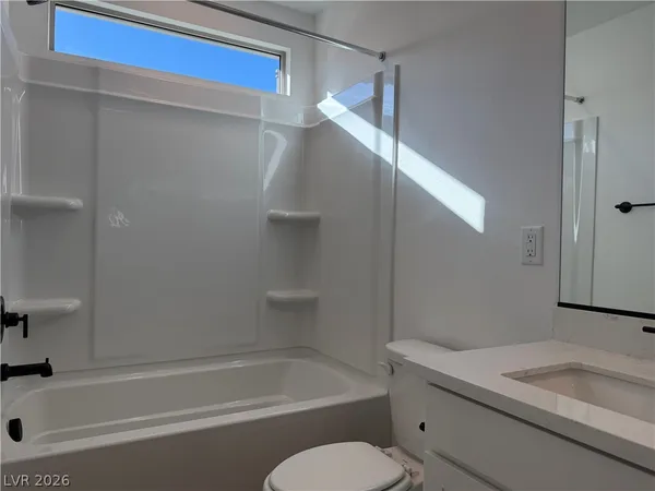 $2,600 | 10253 Altavia Rock Street, Las Vegas, NV 89141