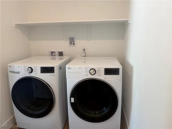 $2,600 | 10253 Altavia Rock Street, Las Vegas, NV 89141