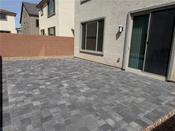 $2,600 | 10253 Altavia Rock Street, Las Vegas, NV 89141