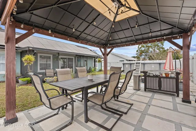 a view of a house with a outdoor space