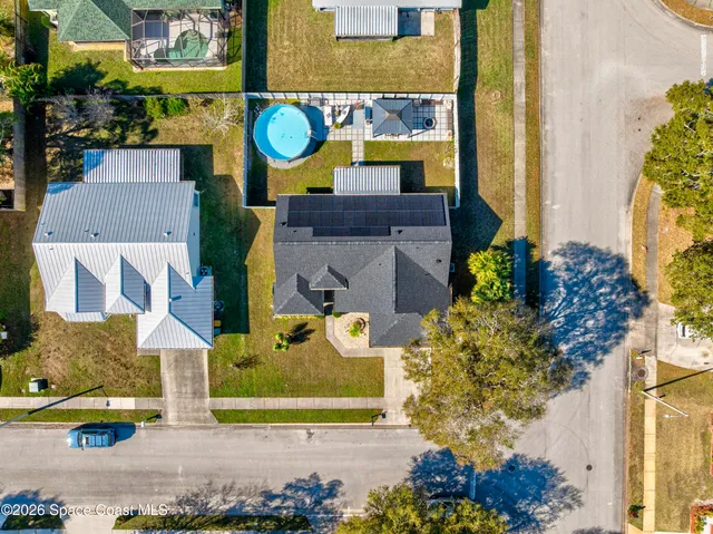 a view of a swimming pool