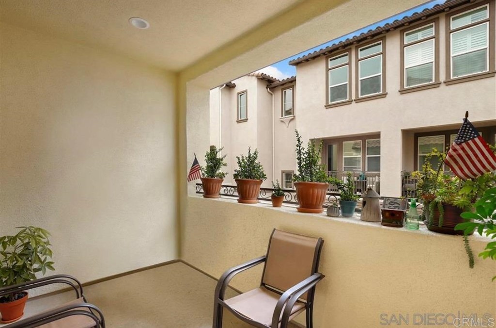 4220 Mission Ranch Way Oceanside, CA 92057 - Photo 11 of 25 Gallery Image 11