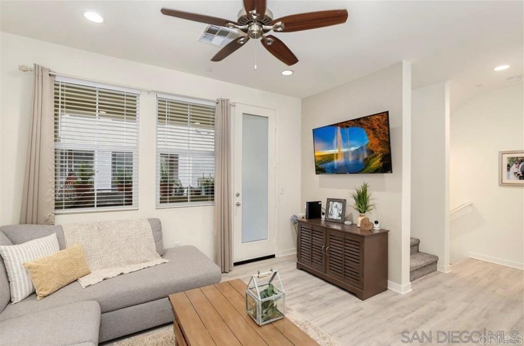 4220 Mission Ranch Way Oceanside, CA 92057 - Photo 10 of 25 Gallery Image 10