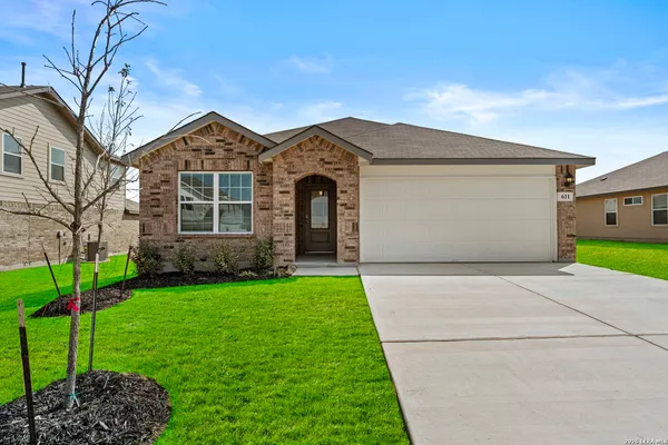 $354,000 | 611 Fluted Shoals, Cibolo, TX 78108