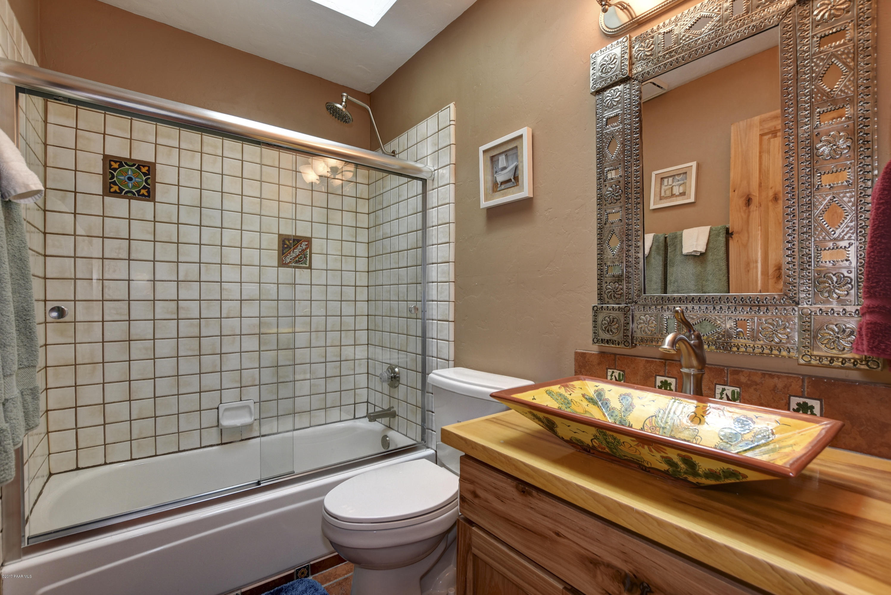 1105 East Timber Ridge Road Prescott, AZ 86303 - Photo 15 of 25 Guest Bathroom