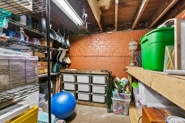 $429,900 | 334 West School Street, Villa Park, IL 60181