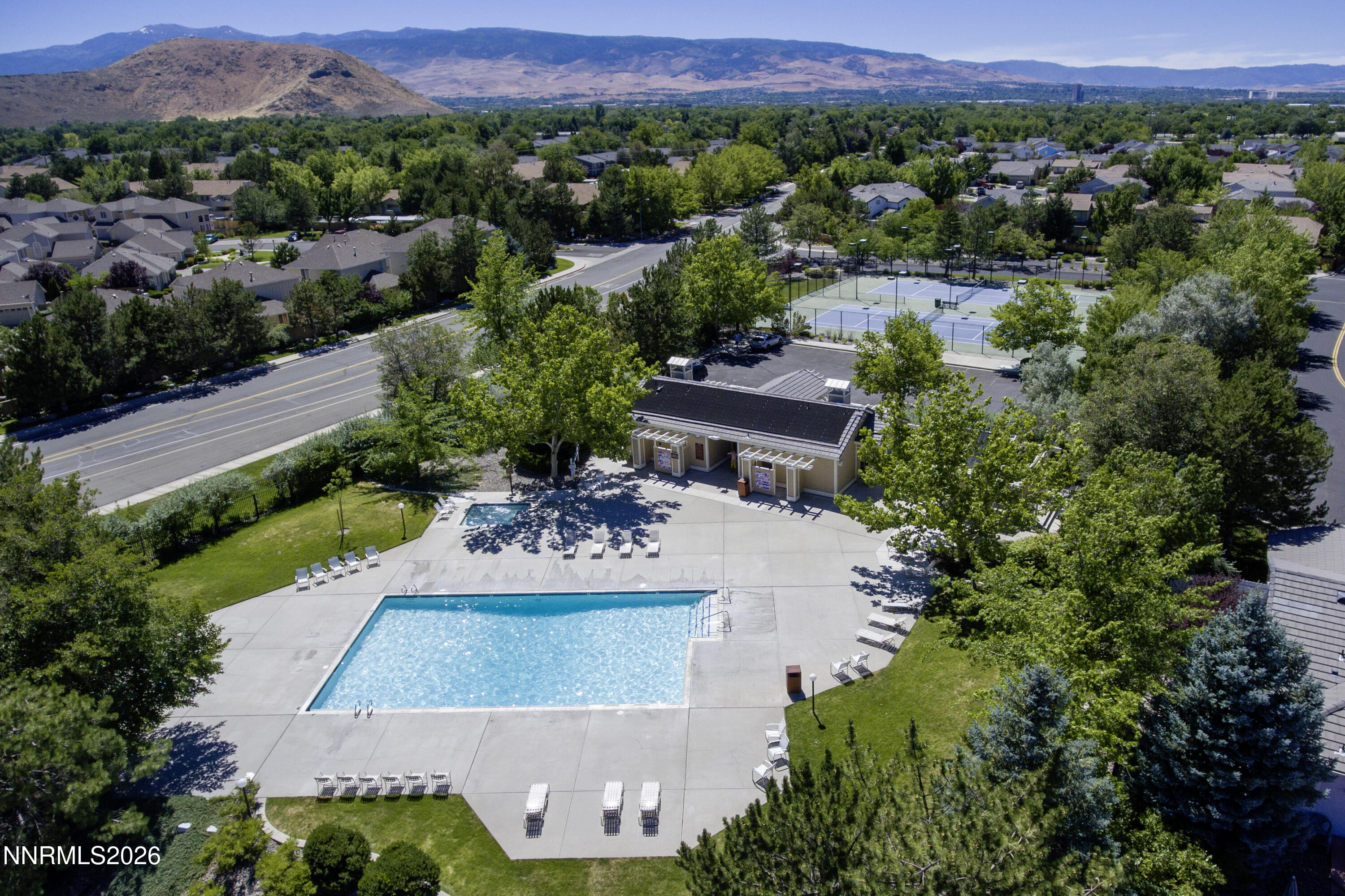 5279 Mira Loma Drive Reno, NV 89502 - Photo 27 of 31 Rosewood Community Pool