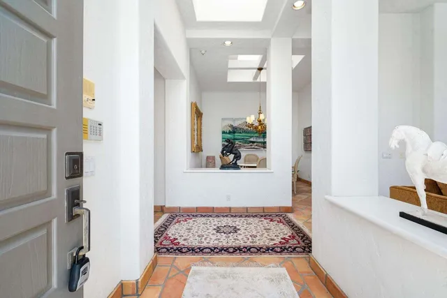 a view of utility room