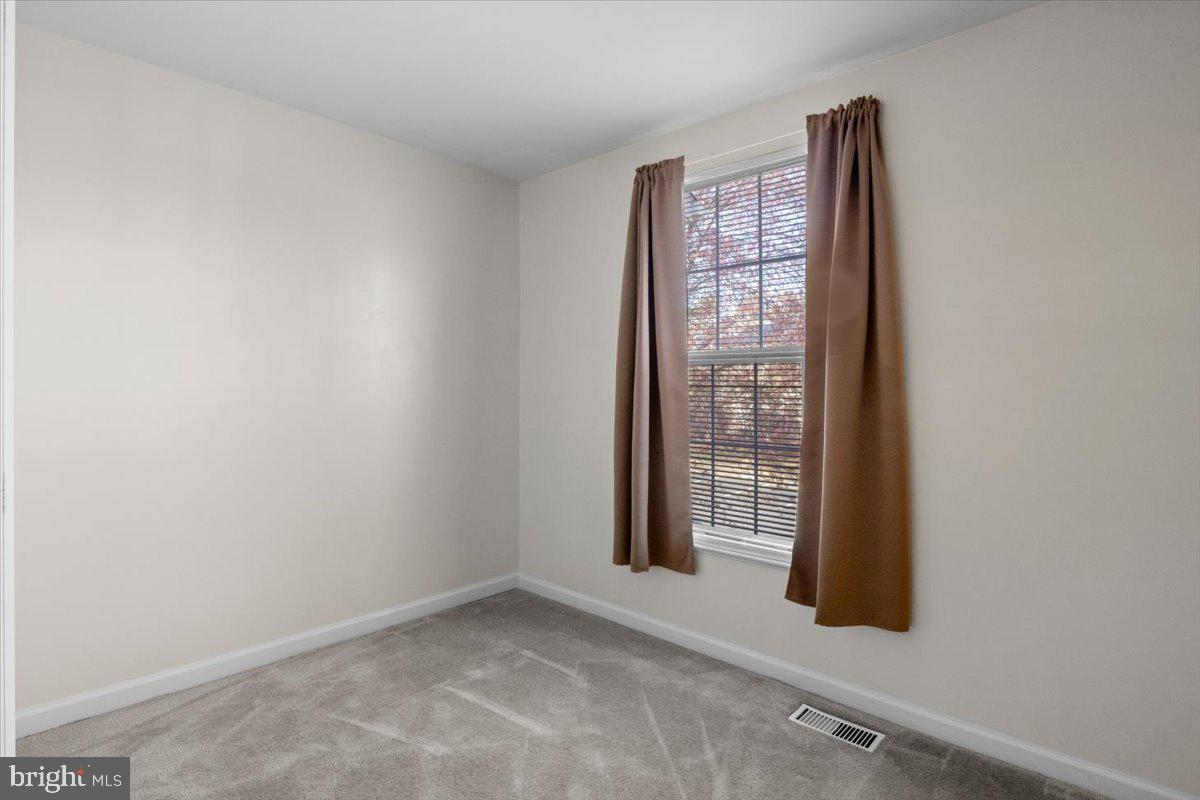 12929 Freestone Court Woodbridge, VA 22192 - Photo 19 of 30