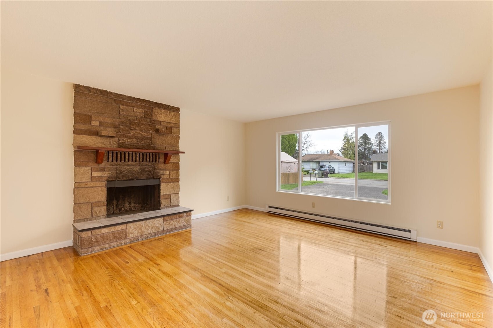 2241 Rose Place Longview, WA 98632 - Photo 7 of 35