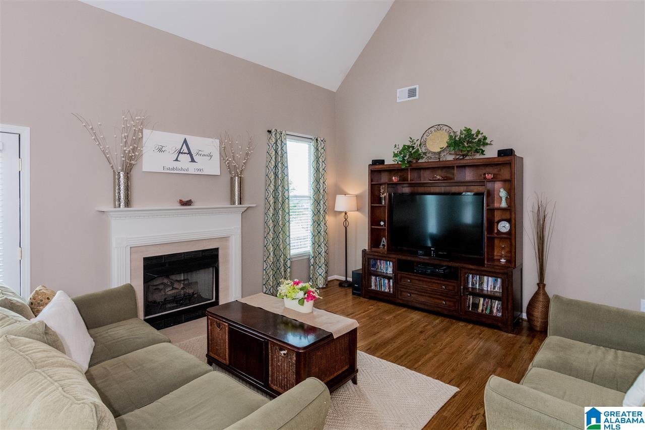 6449 Ridge View Circle Bessemer, AL 35022 - Photo 8 of 44