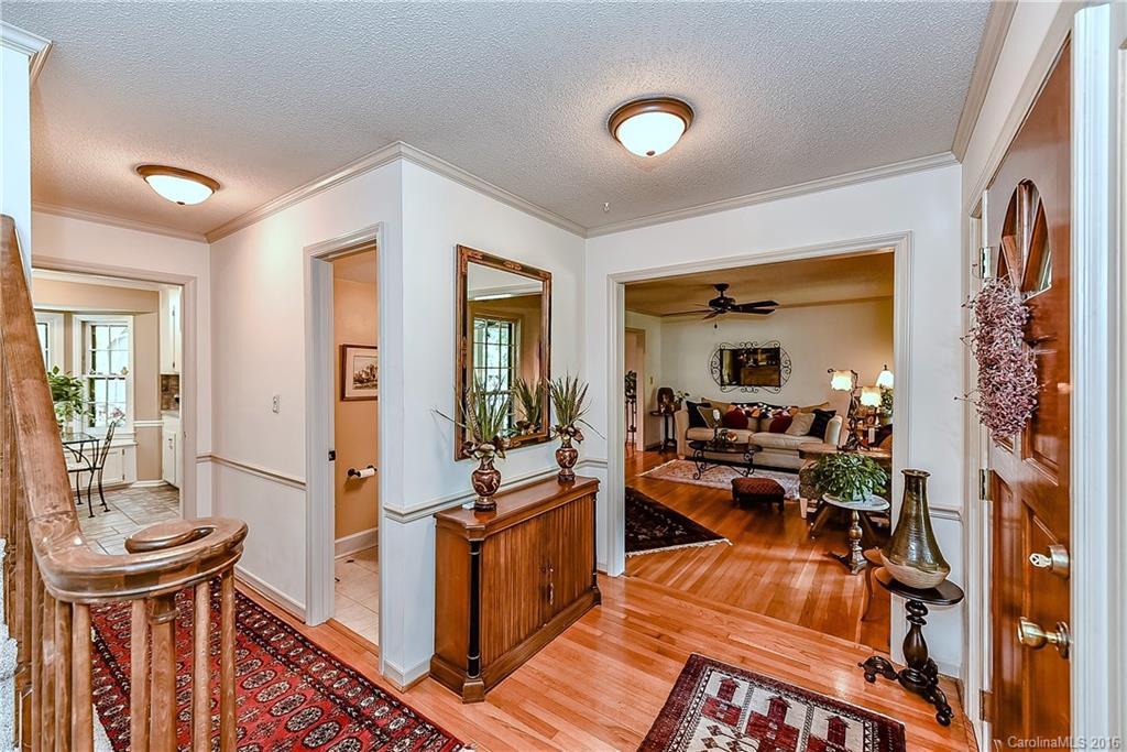 3146 Quilting Road Matthews, NC 28105 - Photo 4 of 24 Gallery Image 4