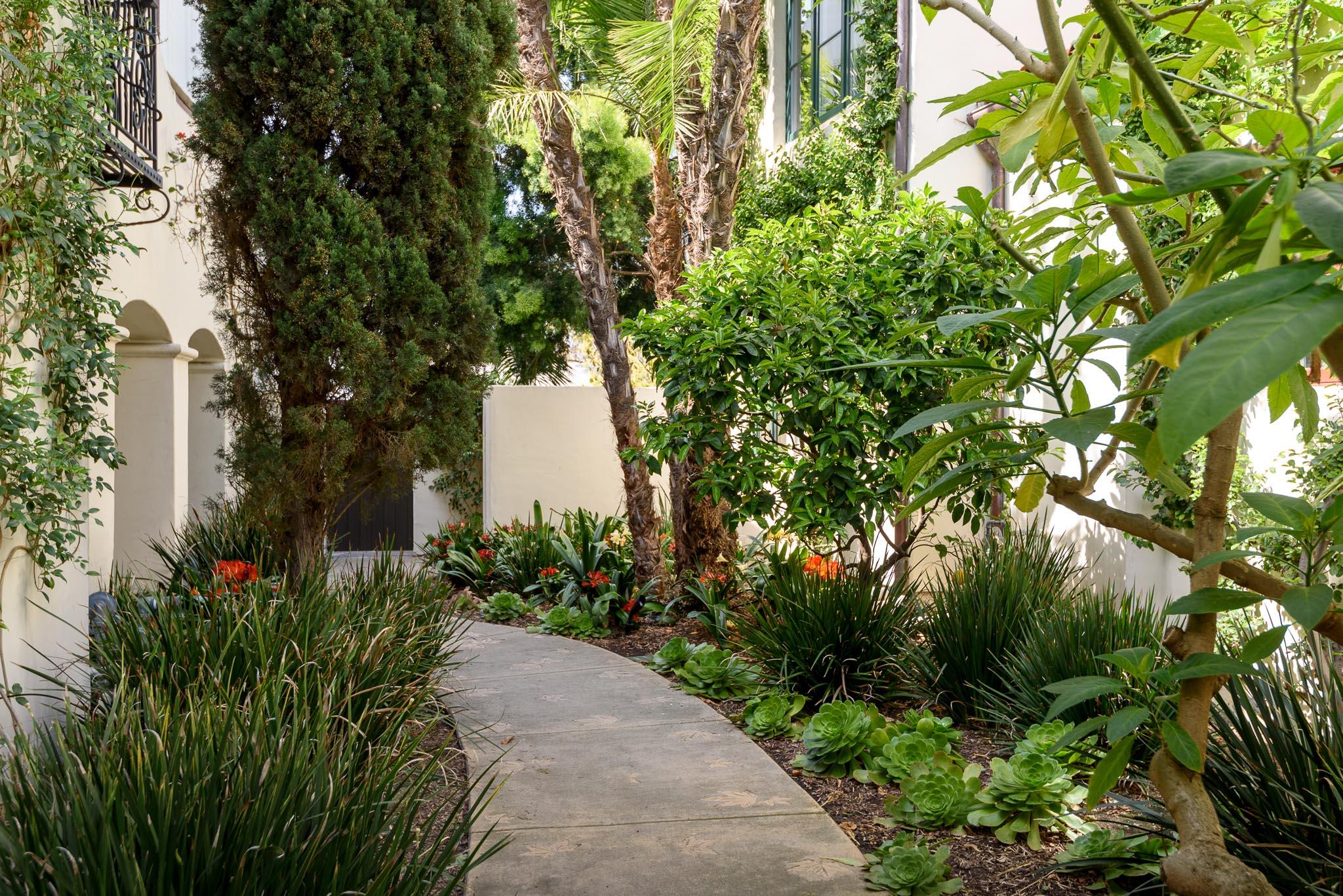 210 Santa Barbara Street, Unit B Santa Barbara, CA 93101 - Photo 14 of 16 12 - DSC_4255
