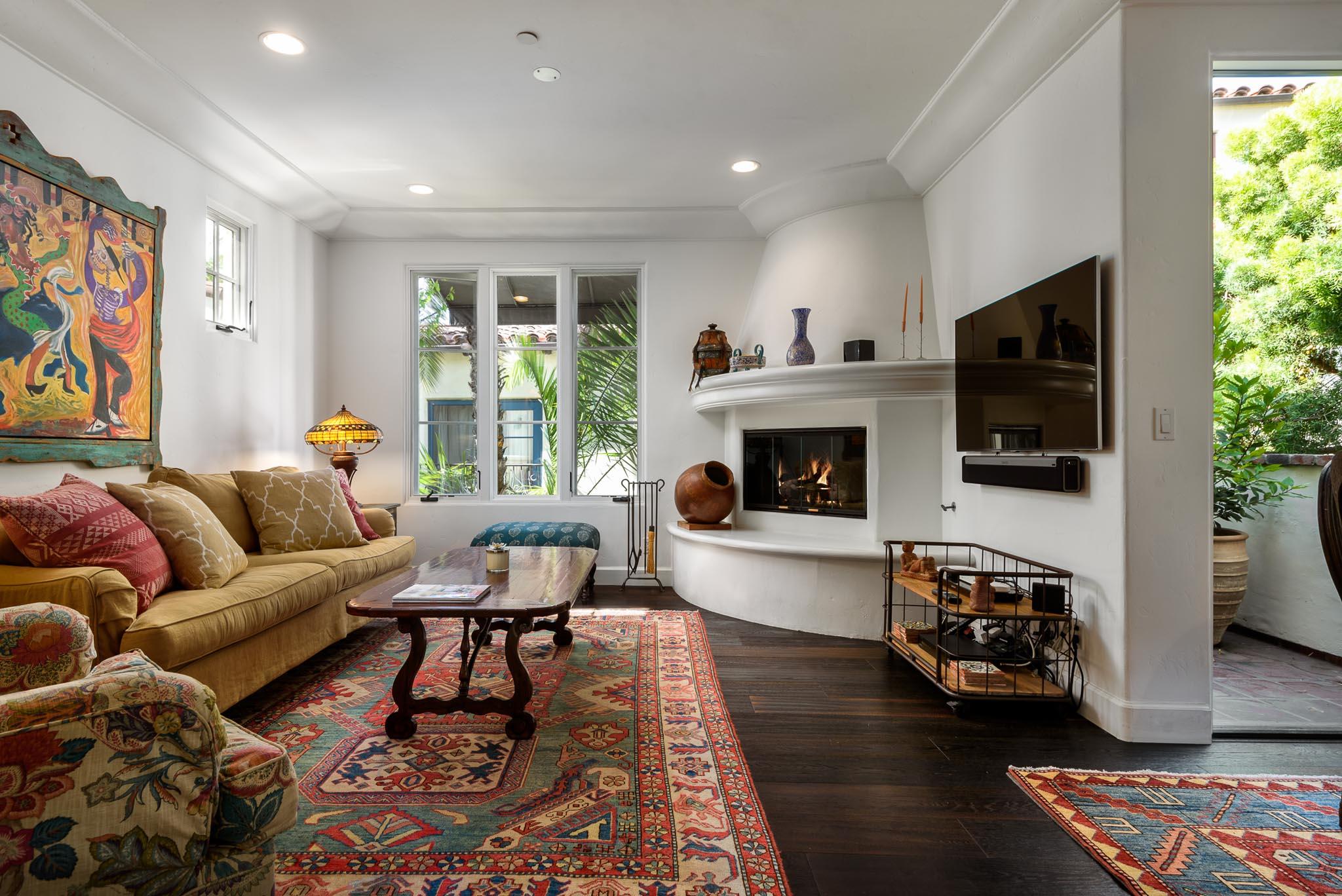 210 Santa Barbara Street, Unit B Santa Barbara, CA 93101 - Photo 2 of 16 2 - LivingRoom