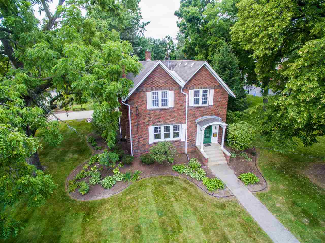 2525 Guilford Road Rockford, IL 61107 - Photo 3 of 25 Gallery Image 3