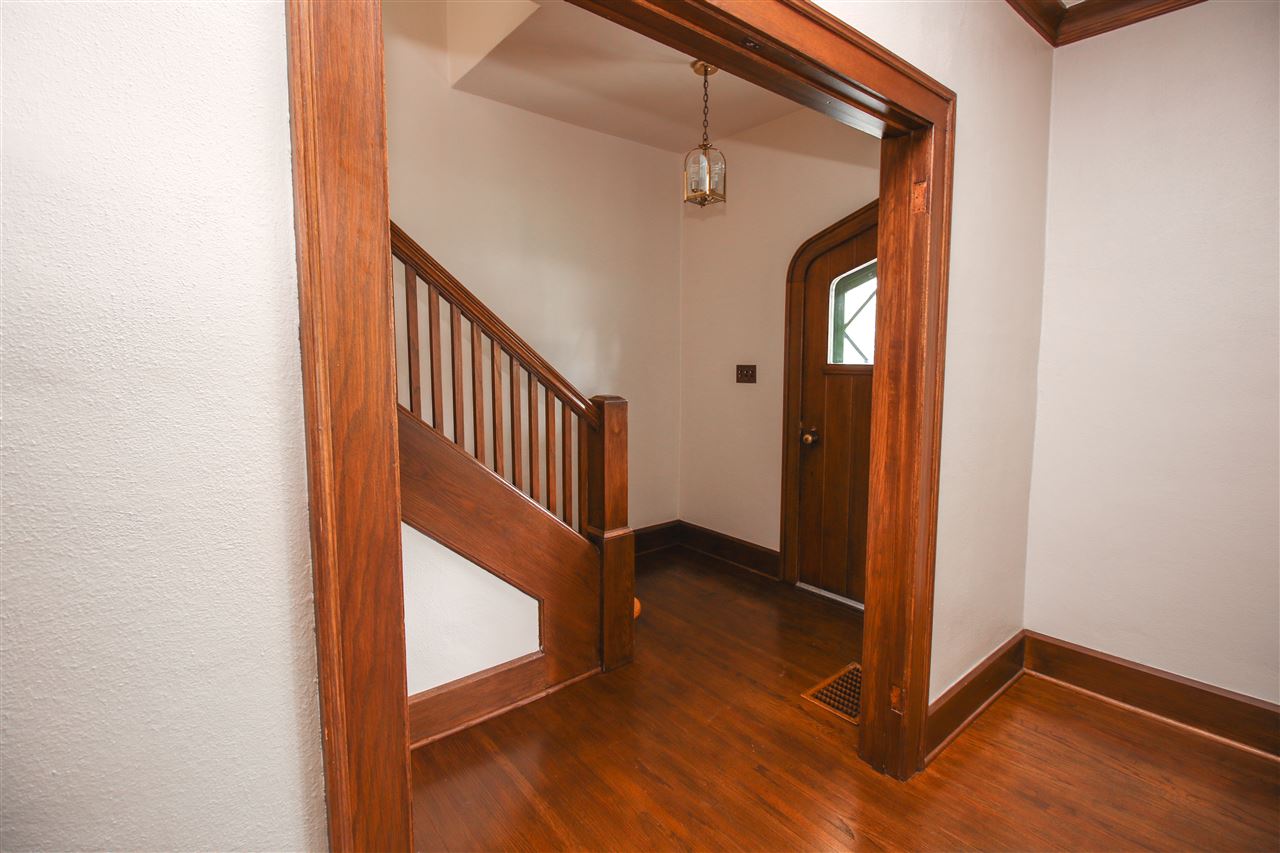 2525 Guilford Road Rockford, IL 61107 - Photo 6 of 25 Gallery Image 6