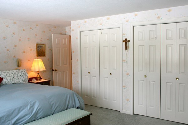 603 Wolf Swamp Road Longmeadow, MA 01106 - Photo 11 of 30 Gallery Image 11