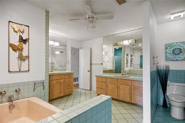 $875,000 | 5110 Miller Heights Drive, Rowlett, TX 75088