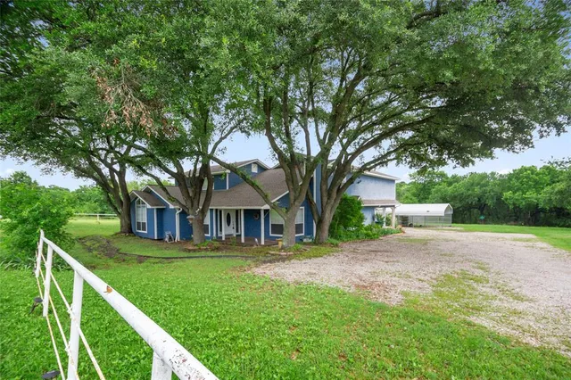 $875,000 | 5110 Miller Heights Drive, Rowlett, TX 75088