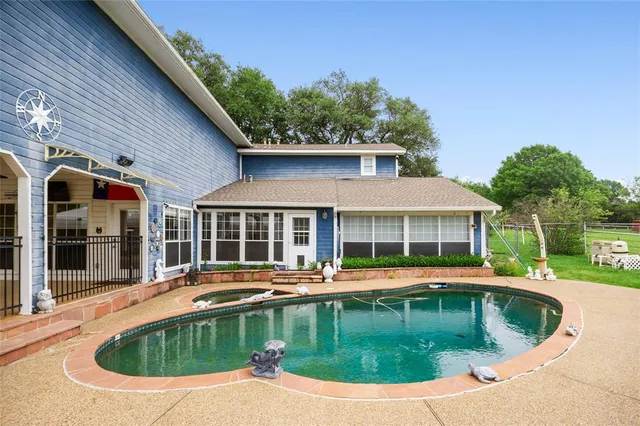 $875,000 | 5110 Miller Heights Drive, Rowlett, TX 75088