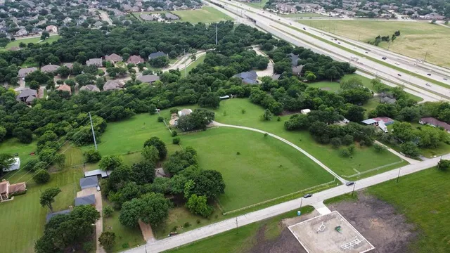 $875,000 | 5110 Miller Heights Drive, Rowlett, TX 75088