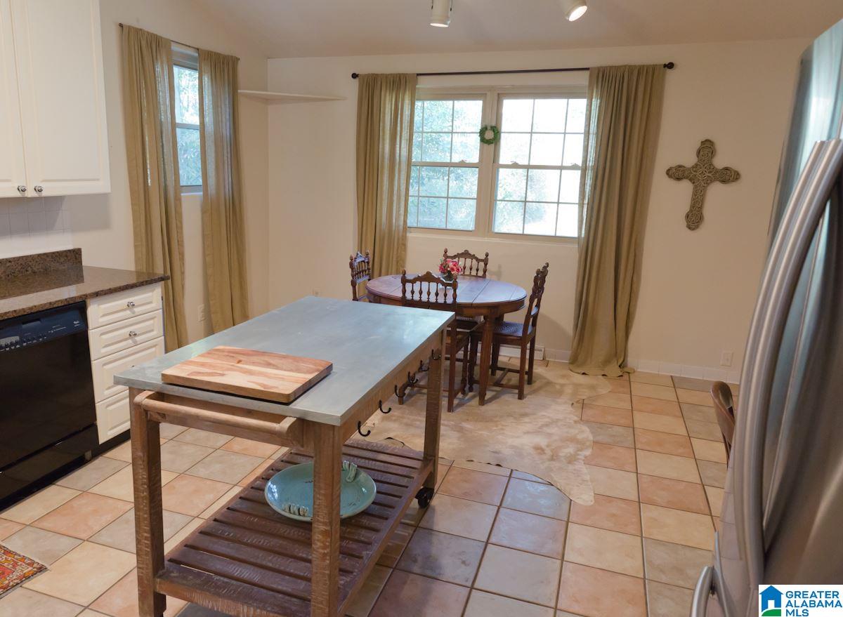 2756 Cherokee Road Birmingham, AL 35216 - Photo 12 of 30