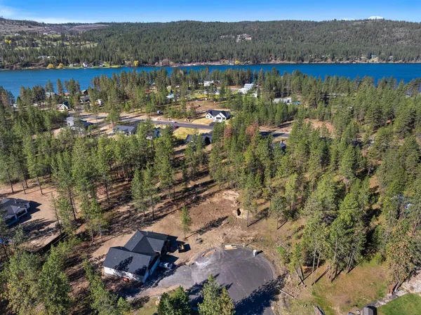 $789,000 | 6454 Justin Court, Nine Mile Falls, WA 99026