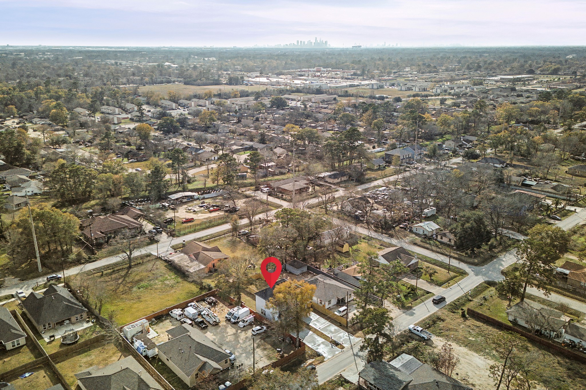 9214 Madera Road Houston, TX 77078 - Photo 23 of 24 an aerial view of residential houses with city view