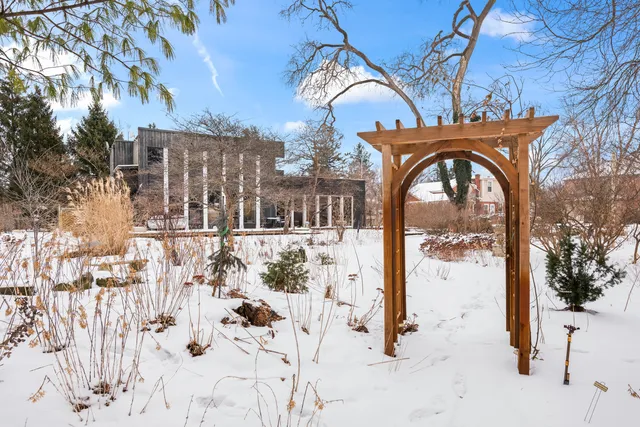 $650,000 | 108 North Wheeling Road, Prospect Heights, IL 60070