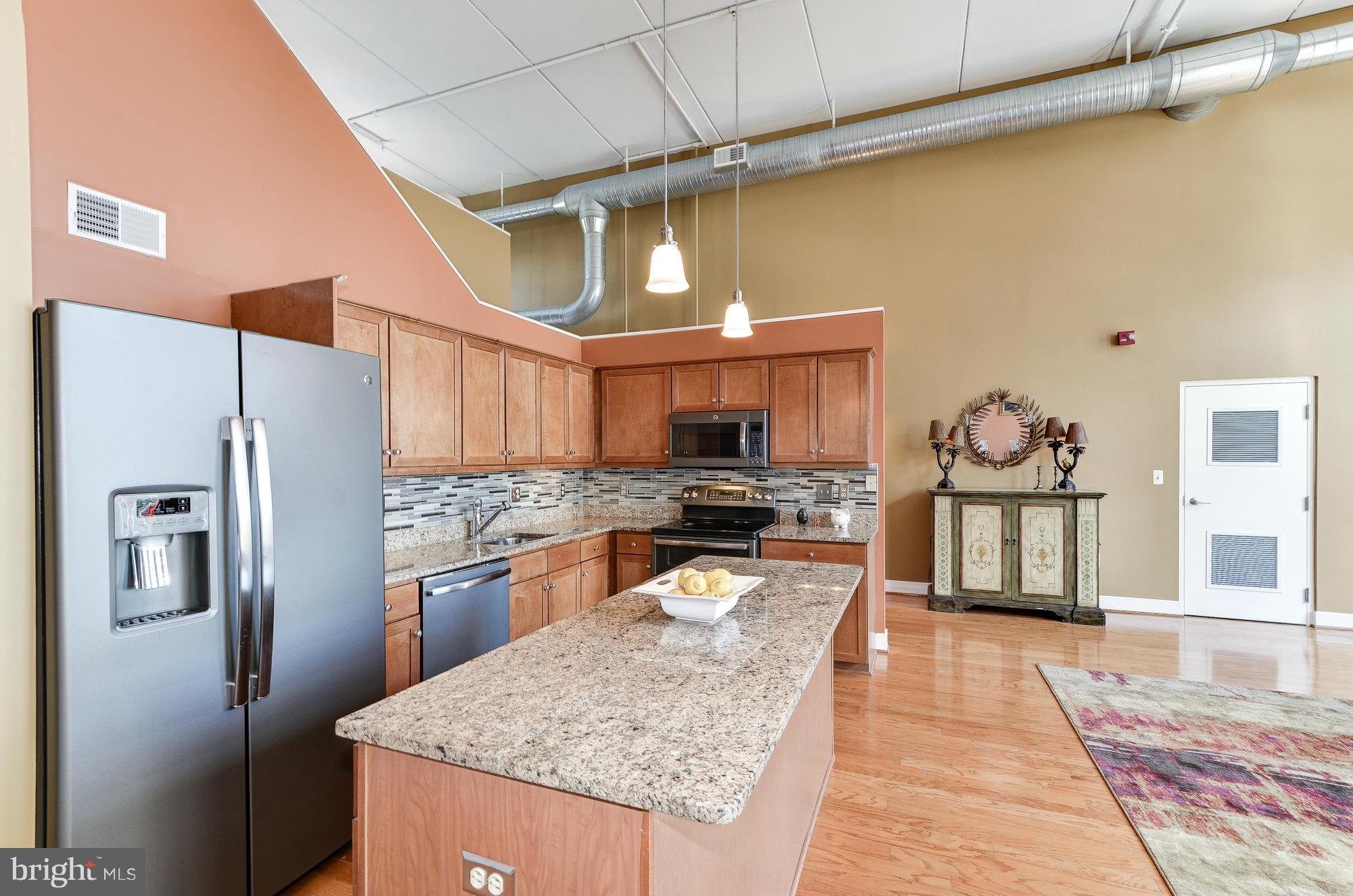 8326 Fenton Street, Unit A Silver Spring, MD 20910 - Photo 12 of 30 Slate appliances only 2-years old