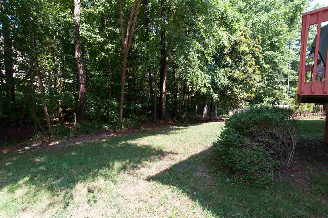 8905 Braceridge Road Raleigh, NC 27613 - Photo 23 of 25 Backyard