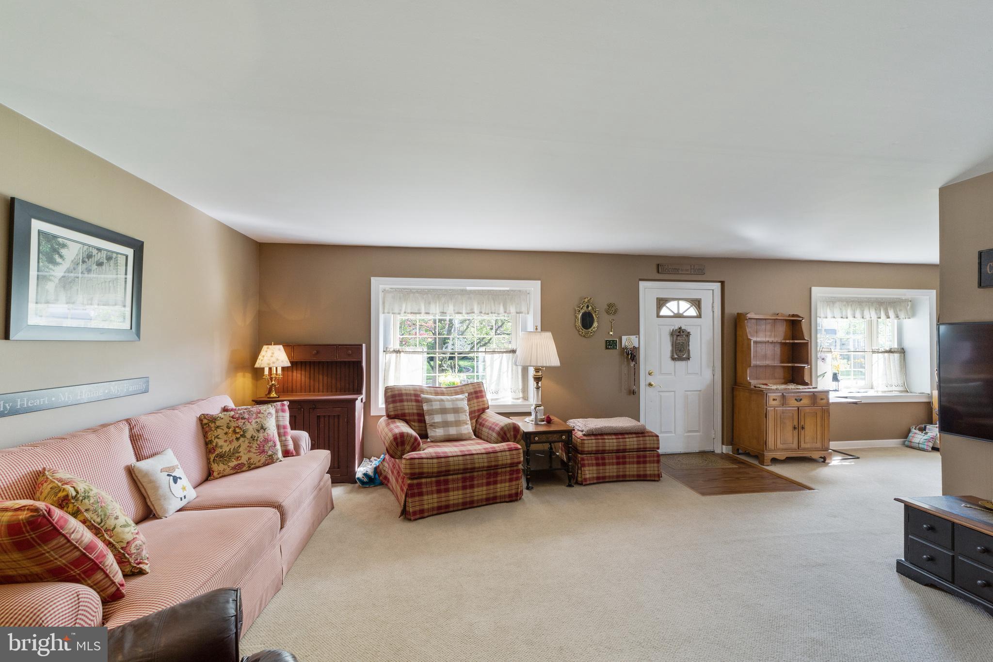 1206 Victoria Road Warminster, PA 18974 - Photo 6 of 23 Living Room with Large Picture window