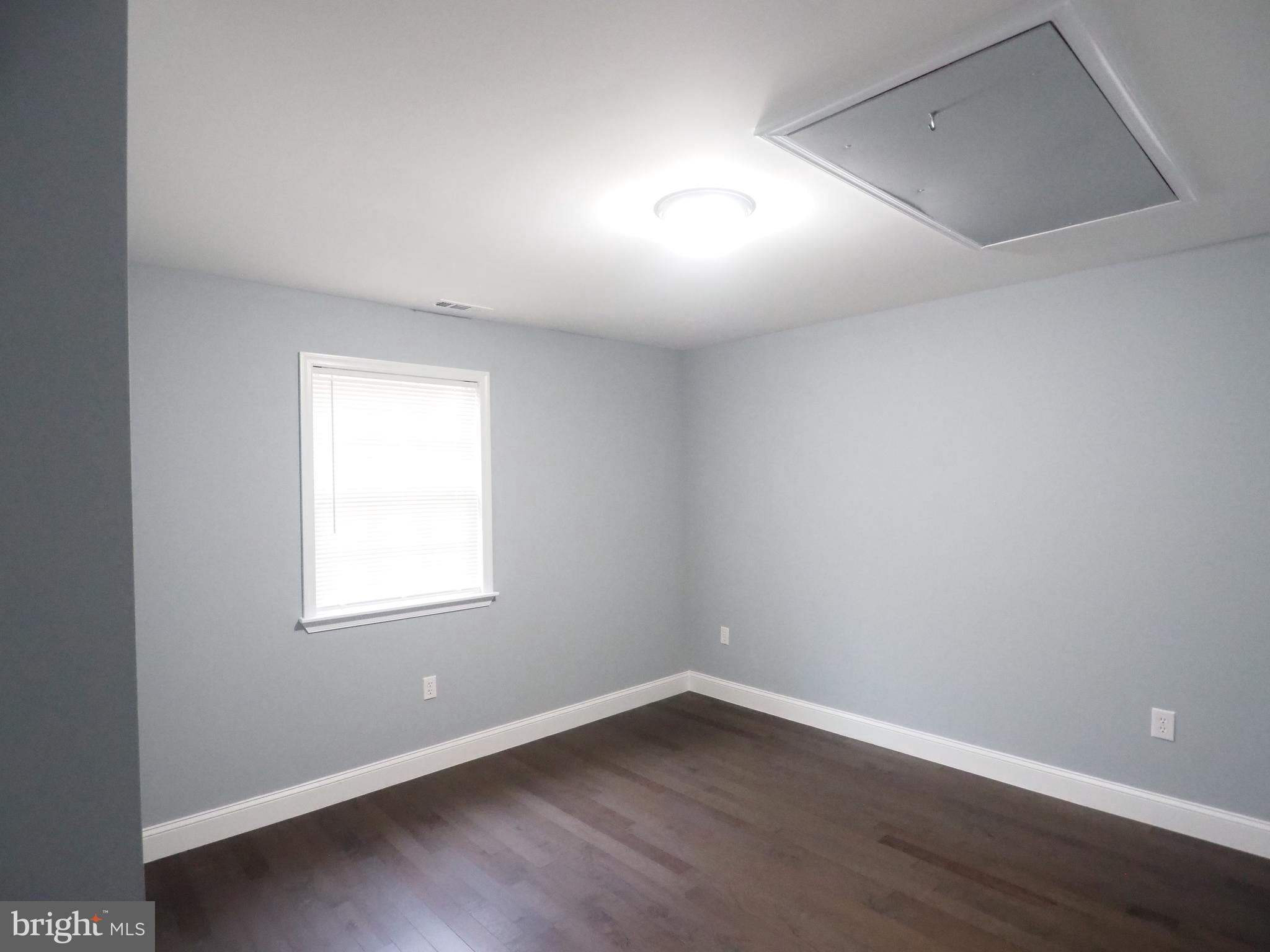 355 Townsend Road Baltimore, MD 21221 - Photo 11 of 23 Bedroom