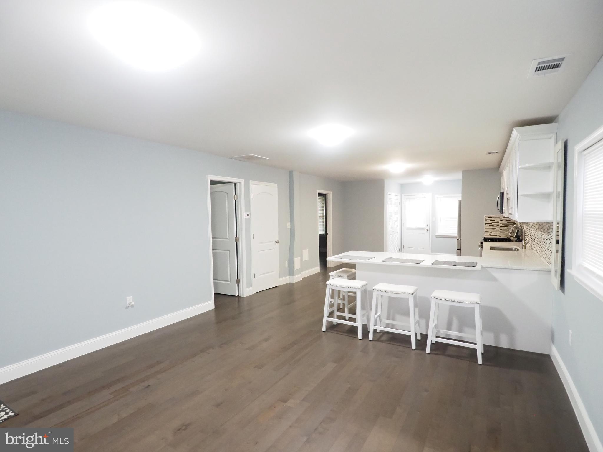 355 Townsend Road Baltimore, MD 21221 - Photo 18 of 23 Interior