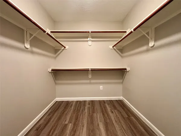 $1,520 | 8816 East Buffalo Circle, Willis, TX 77378