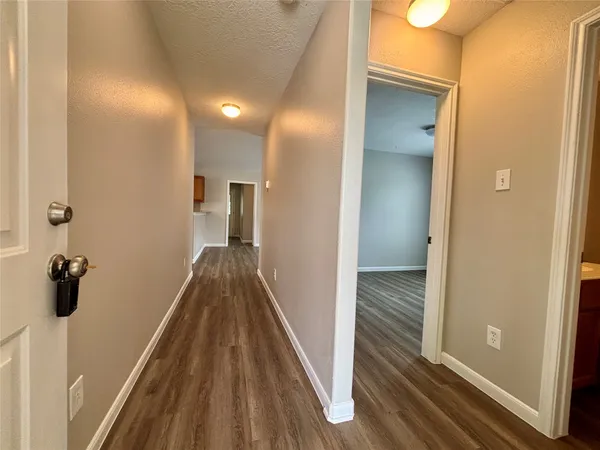 $1,520 | 8816 East Buffalo Circle, Willis, TX 77378