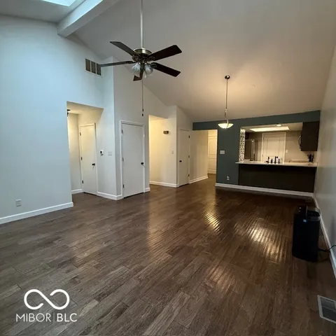 $228,200 | 209 Brighton Court, Greenwood, IN 46143