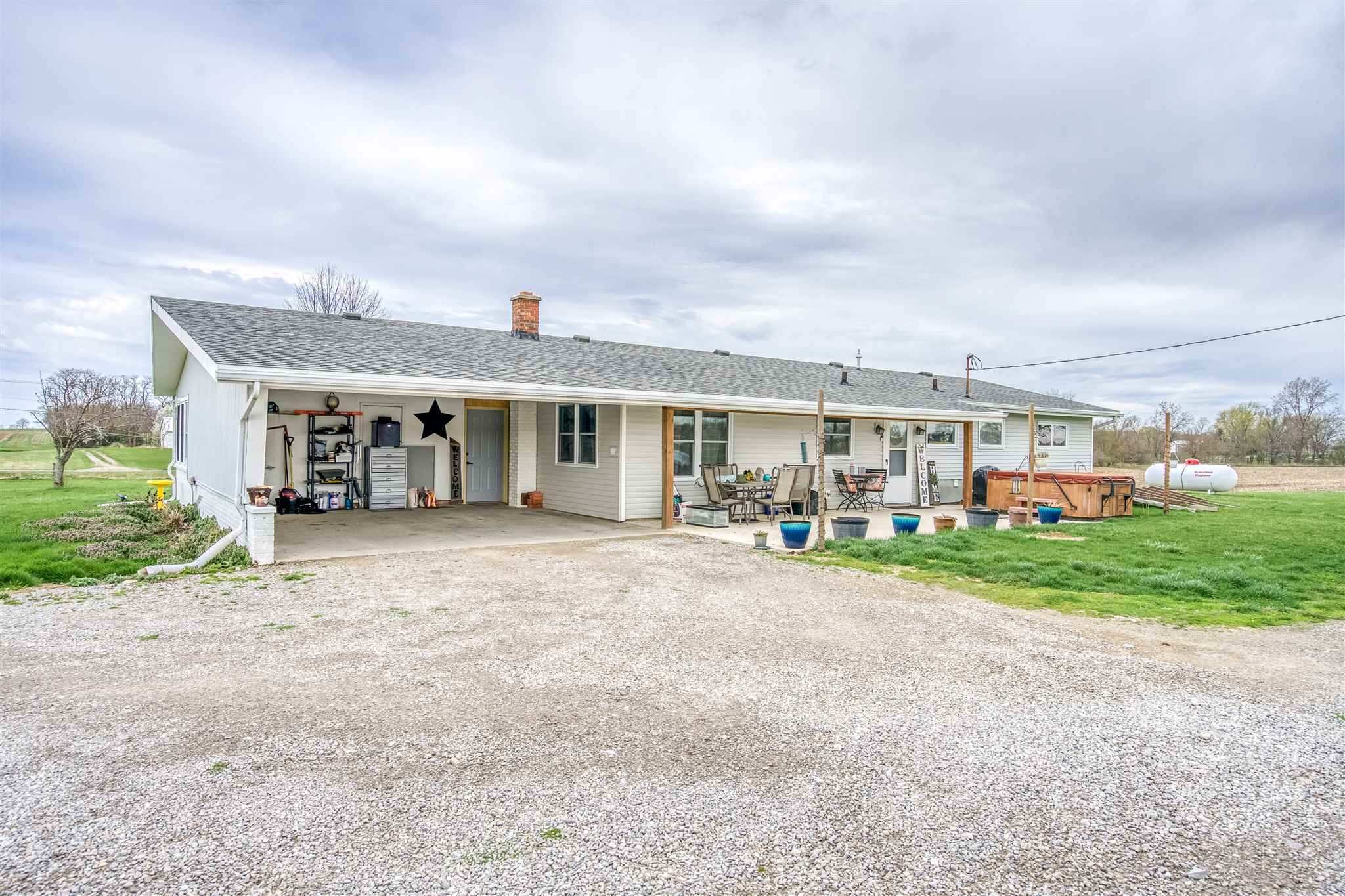 9619 North Th Road Decatur, IN 46733 - Photo 5 of 34