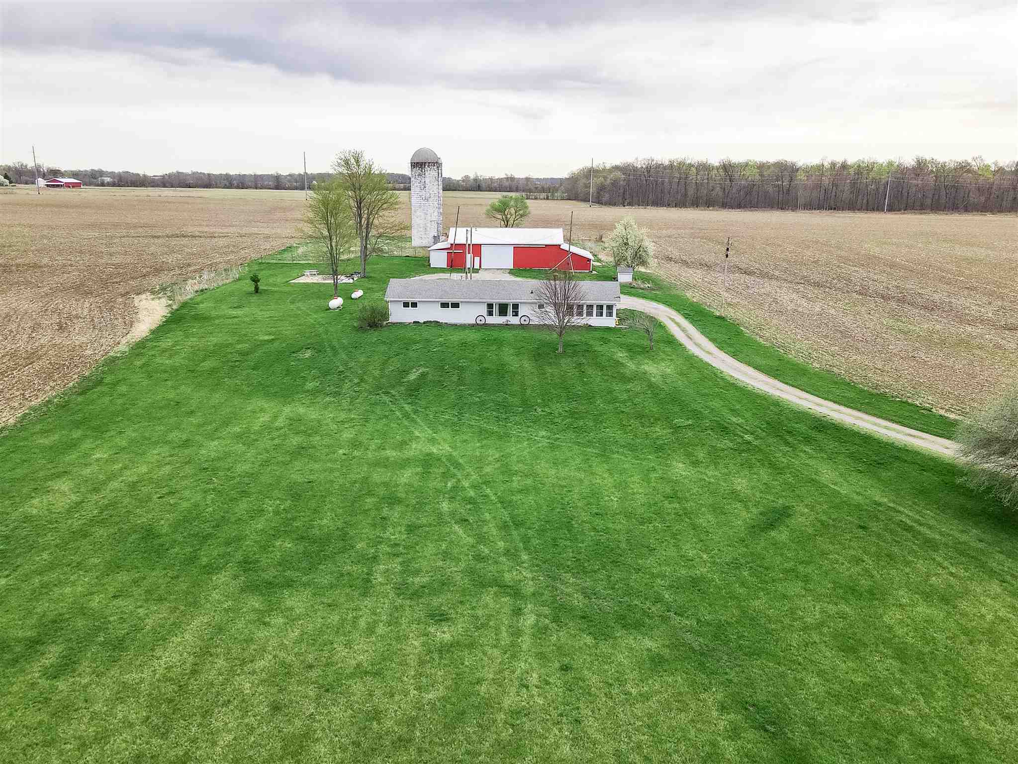 9619 North Th Road Decatur, IN 46733 - Photo 9 of 34