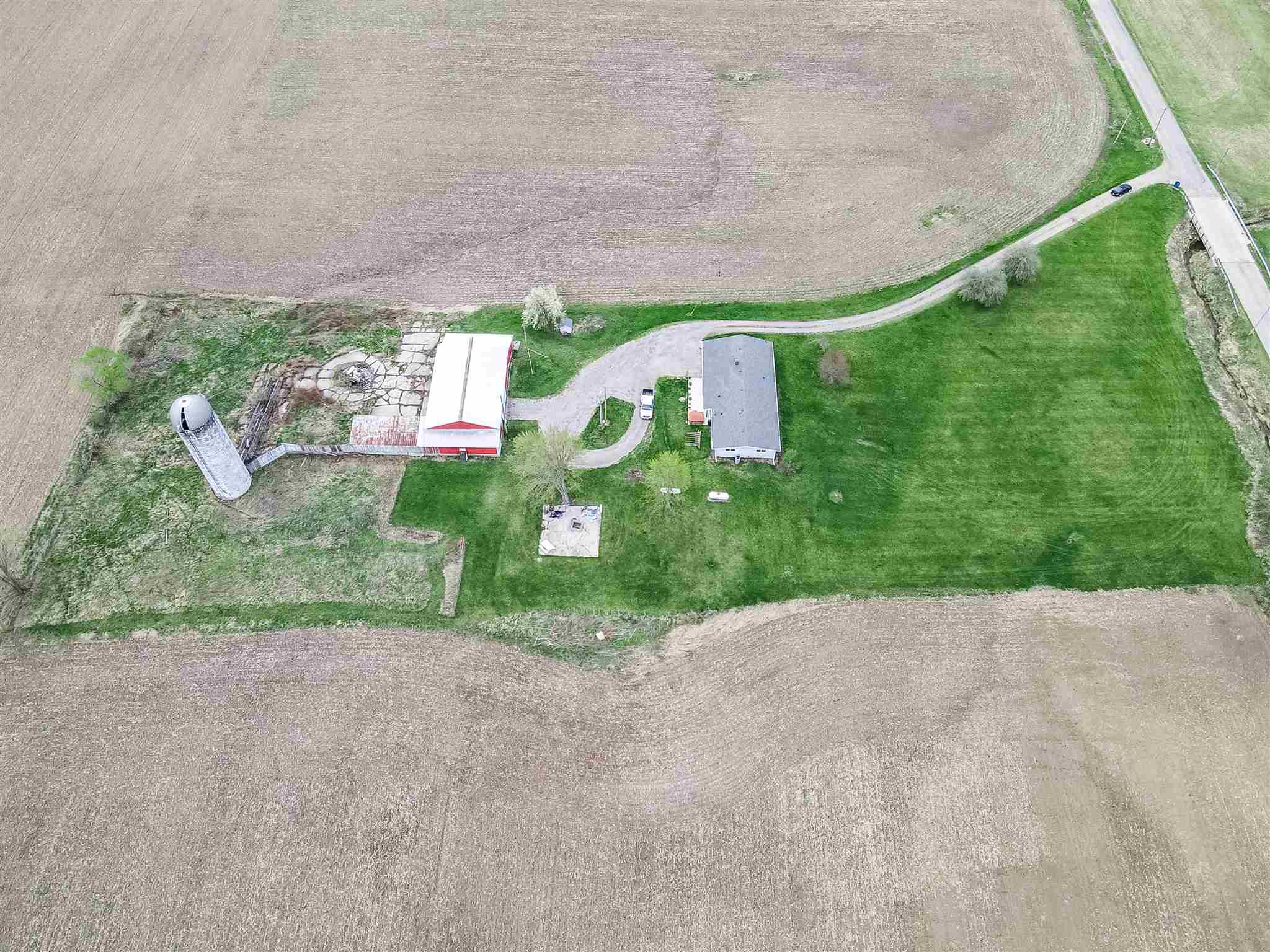 9619 North Th Road Decatur, IN 46733 - Photo 10 of 34