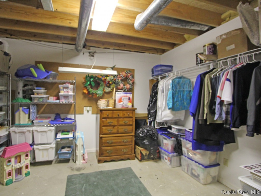 3800 West Bluffs Road Springfield, IL 62711 - Photo 28 of 31