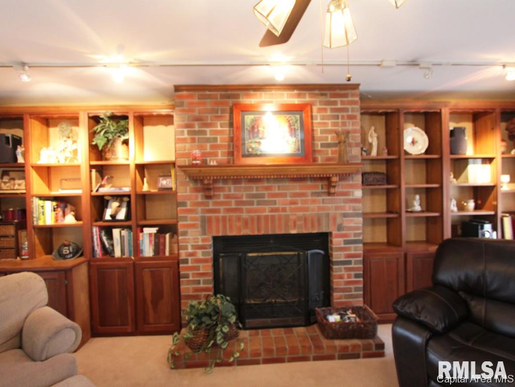 3800 West Bluffs Road Springfield, IL 62711 - Photo 6 of 31
