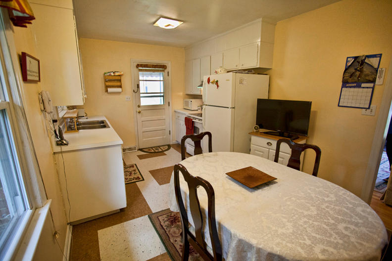 3014 Roberts Road Southwest Roanoke, VA 24014 - Photo 7 of 42 Roberts023