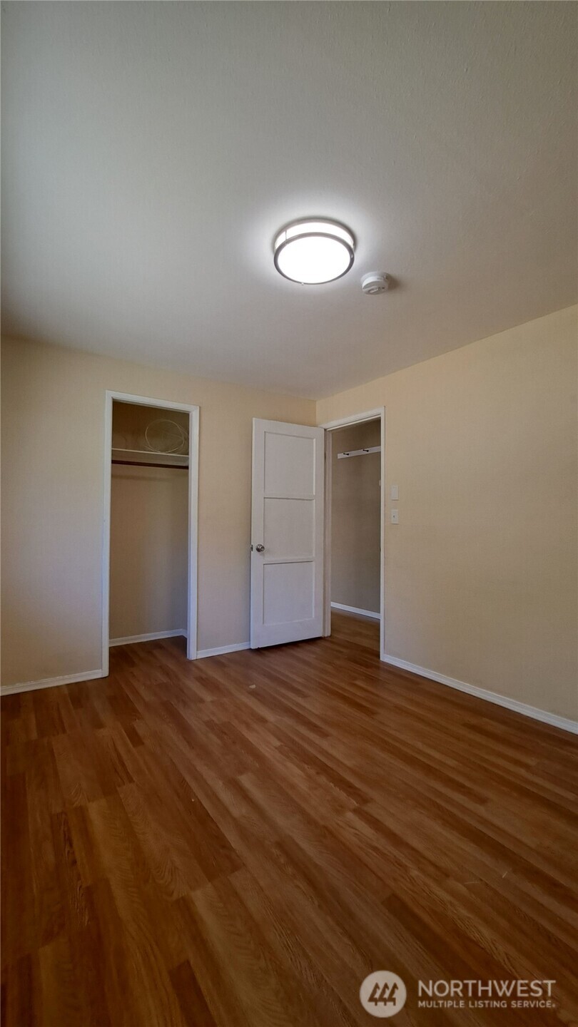 3259 Wright Avenue Bremerton, WA 98310 - Photo 12 of 25