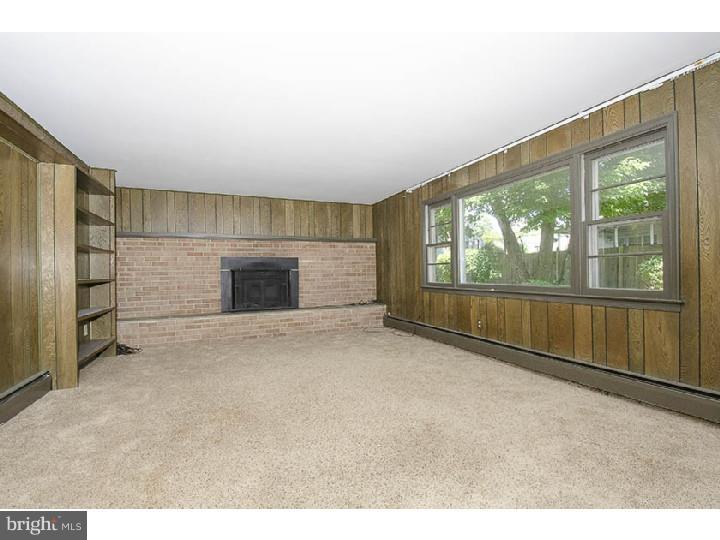 608 Brookhaven Road Wallingford, PA 19086 - Photo 8 of 17 Family Room