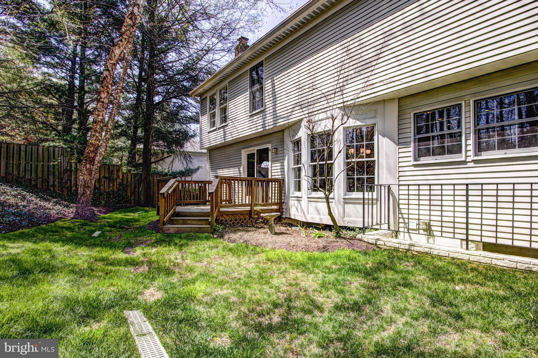 1517 Stuart Road Reston, VA 20194 - Photo 26 of 29 Back of House
