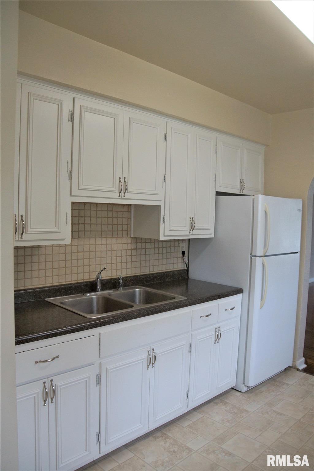 208 West Spring Street Princeville, IL 61559 - Photo 7 of 19 Gallery Image 7