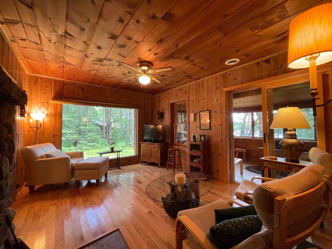 10080 Lower Kaubashine Road Hazelhurst, WI 54531 - Photo 11 of 31 Gallery Image 11