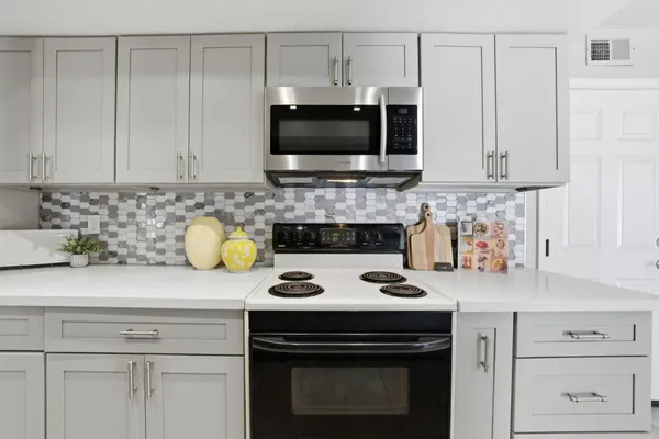 $819,000 | 539 Blue Jay Drive, Hayward, CA 94544